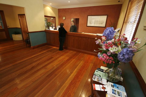 Best Western Plus All Settlers Motor Inn - Accommodation Asia 4