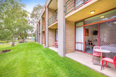 Nightcap At York On Lilydale - Accommodation Asia 1