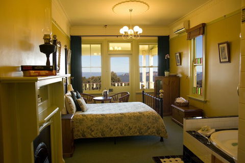 Moments Mountain Retreat - Accommodation Asia 6