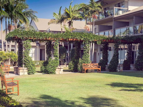 Mercure Clear Mountain Lodge - Accommodation Asia 1