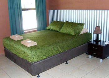 Territory Manor Motel & Caravan Park - Accommodation Asia 2
