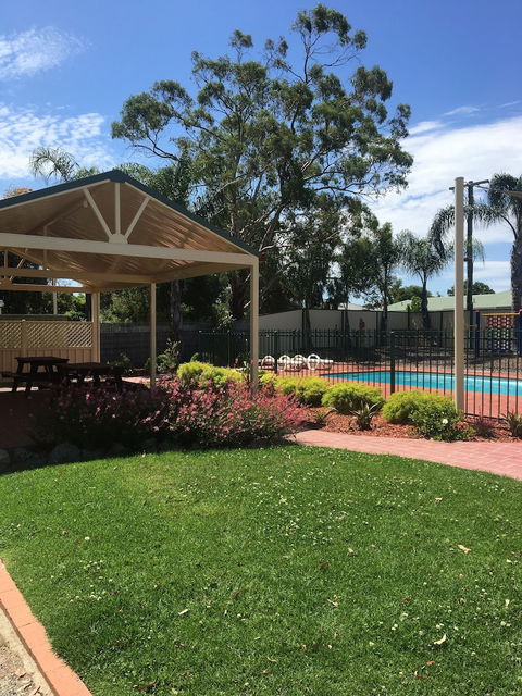 Albury All Seasons Tourist Park - Accommodation Guide 3