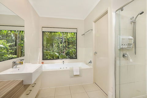 On Obi Maleny - Accommodation Asia 3
