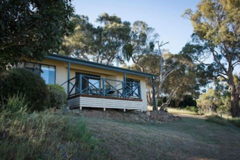 Riesling Country Cottages - Accommodation Asia 2
