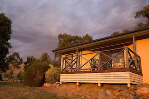 Riesling Country Cottages - Accommodation Asia 3