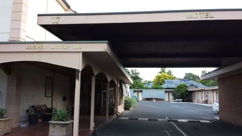 Jasper Motor Inn - Accommodation Asia 1