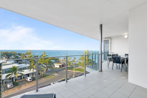 Salt Apartments - Accommodation Asia 5