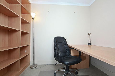 Accommodate Canberra - The Avenue - Accommodation China 0