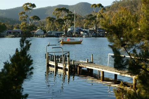 Prosser Retreat Orford - Accommodation Guide 3
