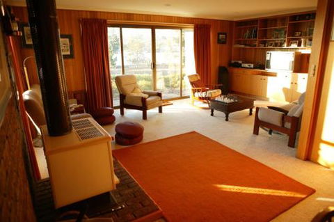 Prosser Retreat Orford - Accommodation Guide 1