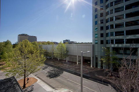 Accommodate Canberra Manhattan On The Park - Accommodation Asia 5