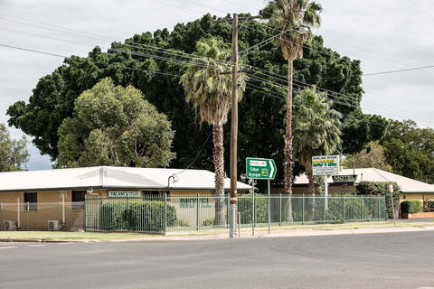 Darling River Motel - Accommodation Asia 1