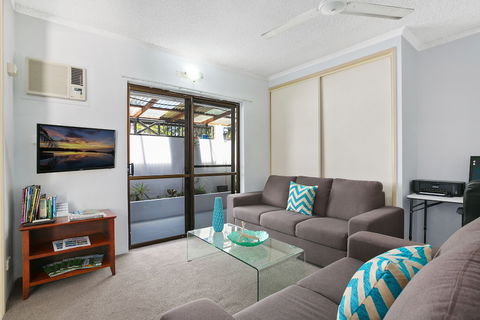 Cairns City Palms - Accommodation Asia 1