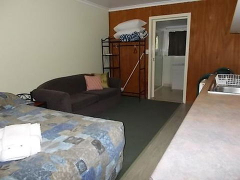 Oakridge Motel Tourist Park - Accommodation Asia 1