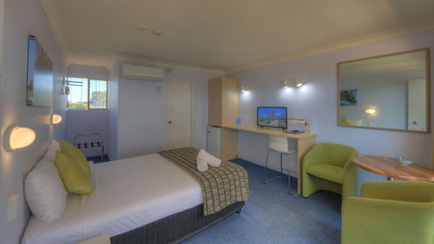 Bay Air Motel - Accommodation Asia 5