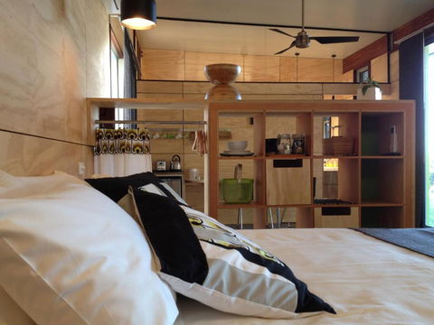 Bed + Bauhaus - Accommodation Asia 3