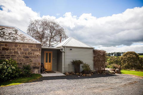 Sunnyside Cottage - Accommodation Asia 3