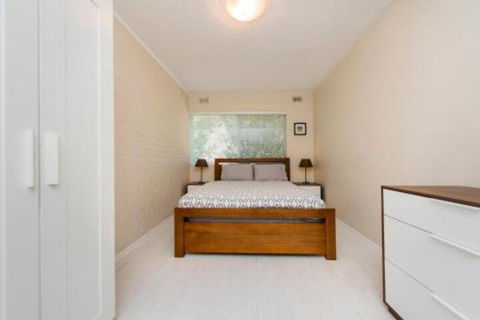 Townshend Rd - Accommodation Asia 7