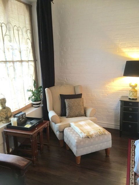 Chiltern Cottage & Indigo Suite - Accommodation Asia 1