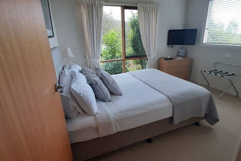 Jackson's Dromana - Accommodation Guide 3