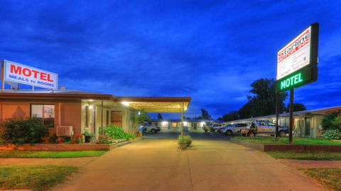 Starline Motor Inn - Accommodation Guide 5