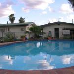 Starline Motor Inn - Accommodation Guide 0