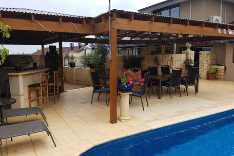 Ocean Reef Homestay - Accommodation Asia 6