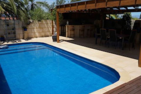 Ocean Reef Homestay - Accommodation Asia 0