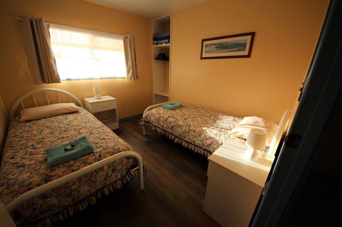 Baudin Beach Apartments - Accommodation Asia 2