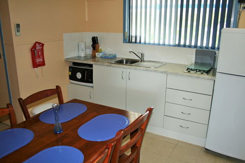 Baudin Beach Apartments - Accommodation Asia 5