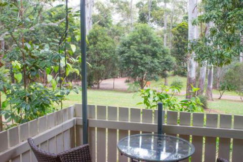 Chilverton Cottages & Restaurant - Accommodation Asia 4