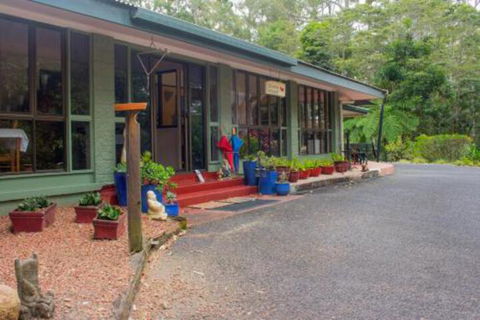 Chilverton Cottages & Restaurant - Accommodation Asia 0
