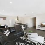 Palm Grove Beach House Dromana - Accommodation Asia 0