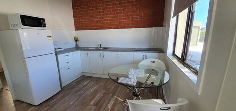 Beachcomber Holiday Units - Accommodation Asia 6