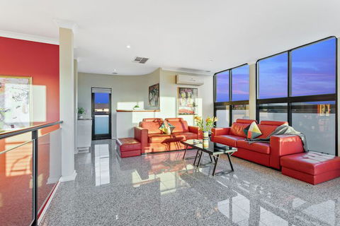 Villa De Marseilles Melbourne - Accommodation Asia 3