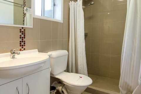 Centre Point Mid City Motor Inn - Accommodation Guide 6