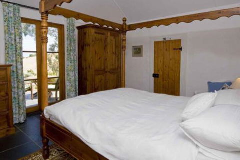 Brooklands Heritage B & B - Accommodation Asia 7