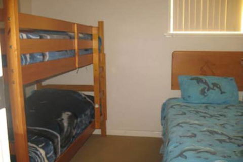 Golden Sands 3 - Accommodation Asia 1