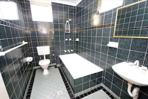 Golden Sands 3 - Accommodation Asia 6