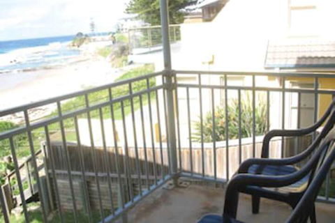 Golden Sands 3 - Accommodation Asia 0