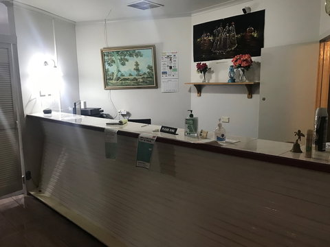 Outback Quarters - Accommodation Guide 5