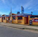 Fernvale Hotel Motel