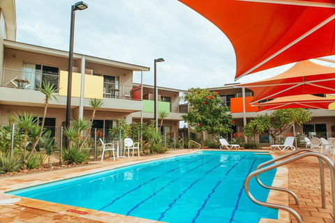 Onslow Beach Resort - Accommodation Guide 3
