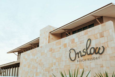 Onslow Beach Resort - Accommodation Guide 2