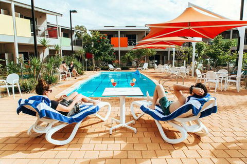 Onslow Beach Resort - Accommodation Guide 5