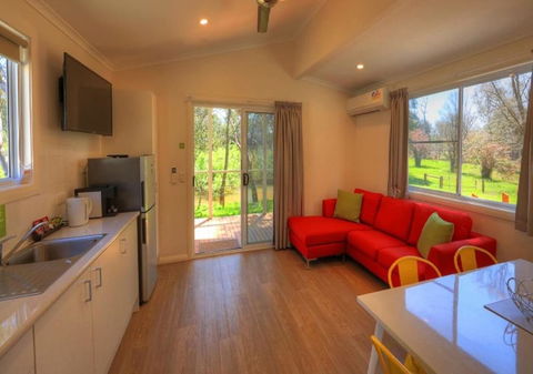 Yea Riverside Caravan Park - Accommodation Asia 6