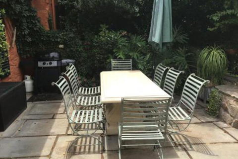 The Olde Devonshire House - Accommodation Guide 6