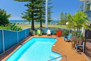 Beach House Holiday Apartments - Accommodation Asia 2