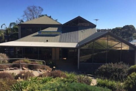 McLaren Vale Backpackers - Accommodation Asia 0