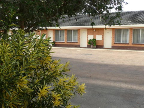 Bordertown Dukes Motorinn - Accommodation Asia 2